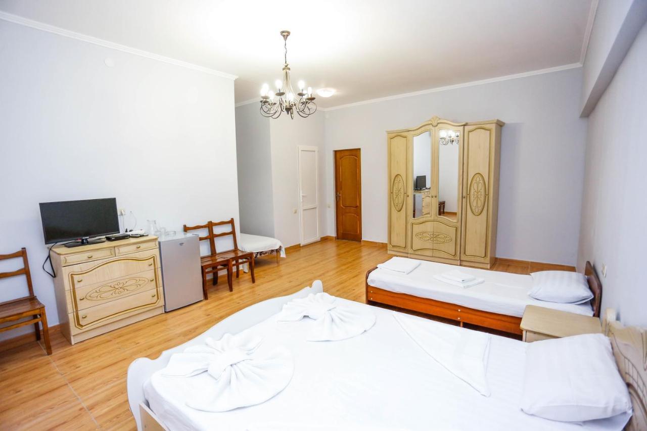 Hotel Sabina Gagra Exterior photo
