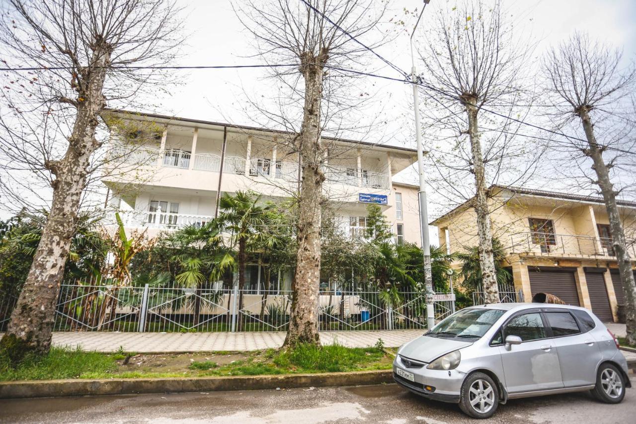 Hotel Sabina Gagra Exterior photo