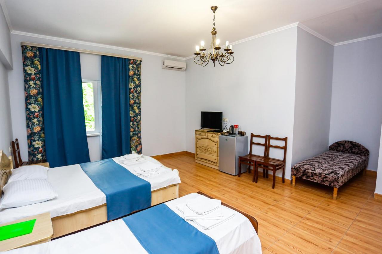 Hotel Sabina Gagra Exterior photo