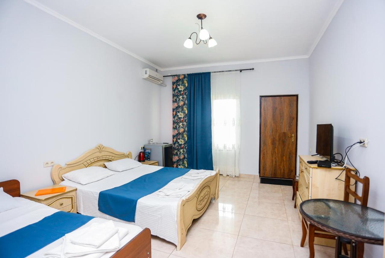 Hotel Sabina Gagra Exterior photo